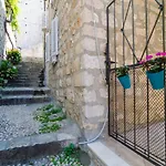 Apartment Domix